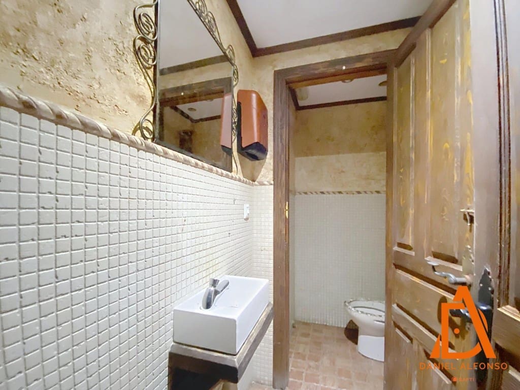 Commercial for rent in Grado - € 750 (Ref: 9595017)