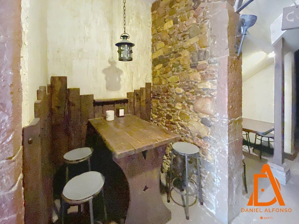 Commercial for rent in Grado - € 750 (Ref: 9595017)