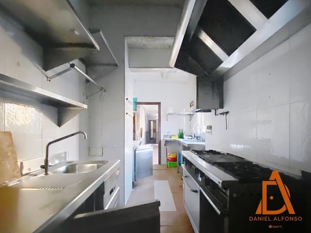 Kommersiell til salgs i San Martín del Rey Aurelio - € 75 000 (Ref: 9595021)