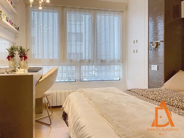 Apartamento de 3 habitaciones en Centro Urbano, Gijón en venta - 295.000 € (Ref: 9595022)