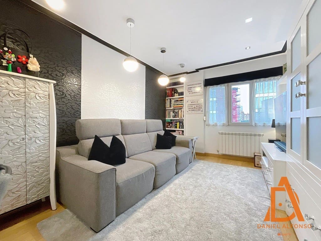 3 chambre Appartement à vendre à Gijon - 295 000 € (Ref: 9595022)