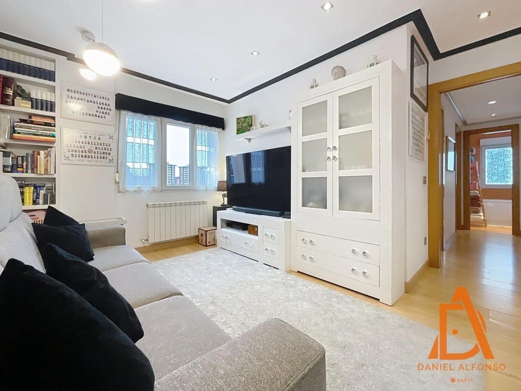 3 chambre Appartement à vendre à Gijon - 295 000 € (Ref: 9595022)