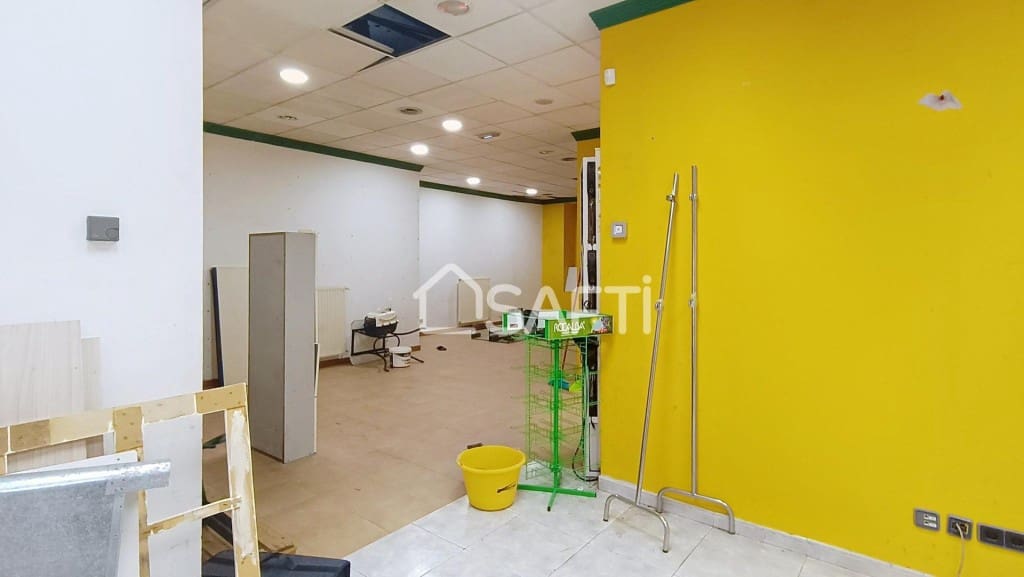 Local Commercial à louer à Langreo - 450 € (Ref: 9595028)