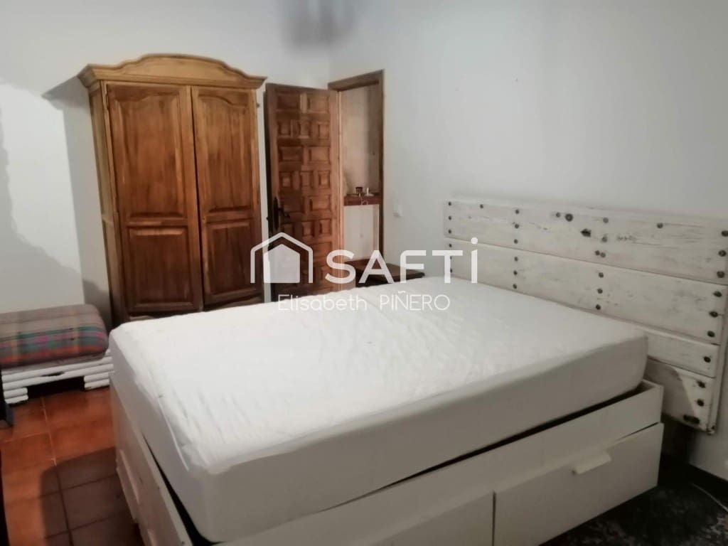 3 bedroom Villa for sale in Barbano with pool garage - € 323,000 (Ref: 9595029)