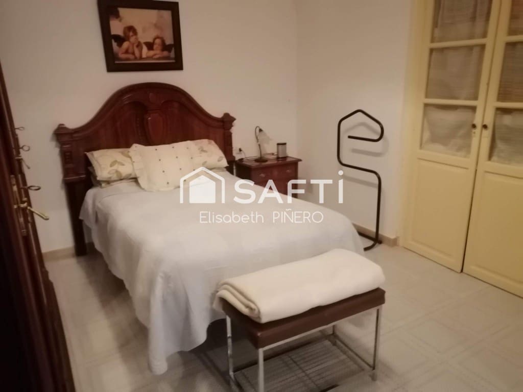 4 quarto Moradia em Banda para venda em Puebla de la Calzada com garagem - 193 000 € (Ref: 9595031)