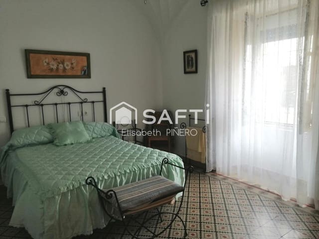 4 quarto Moradia em Banda para venda em Puebla de la Calzada com garagem - 193 000 € (Ref: 9595031)