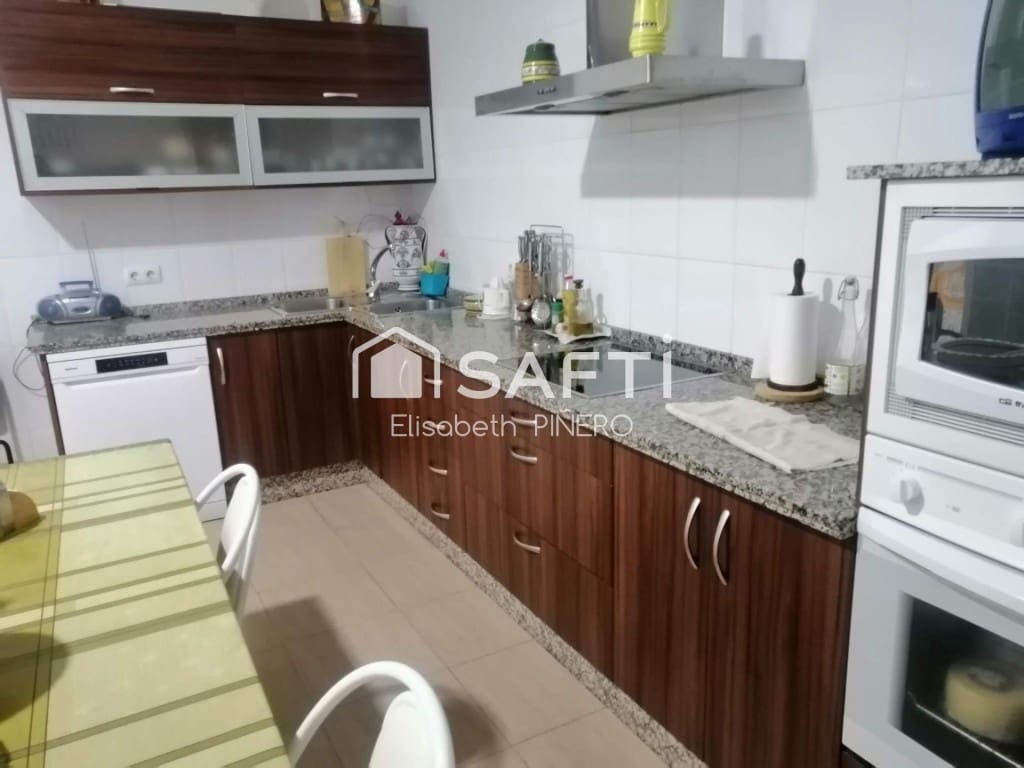 4 quarto Moradia em Banda para venda em Puebla de la Calzada com garagem - 193 000 € (Ref: 9595031)