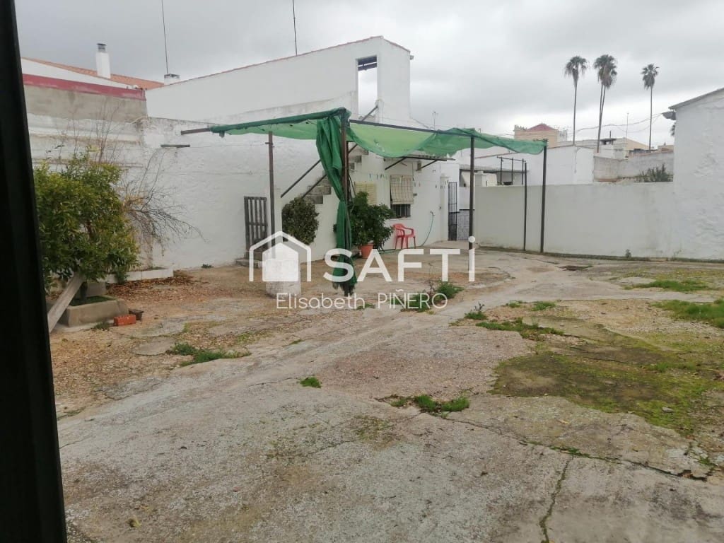 4 quarto Moradia em Banda para venda em Puebla de la Calzada com garagem - 193 000 € (Ref: 9595031)