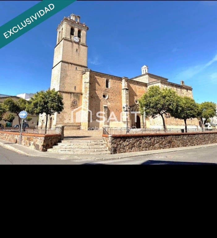 4 quarto Moradia em Banda para venda em Montijo - 49 500 € (Ref: 9595032)