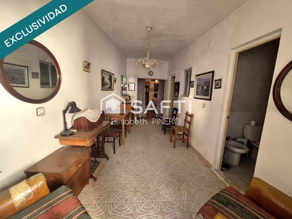 4 quarto Moradia em Banda para venda em Montijo - 49 500 € (Ref: 9595032)