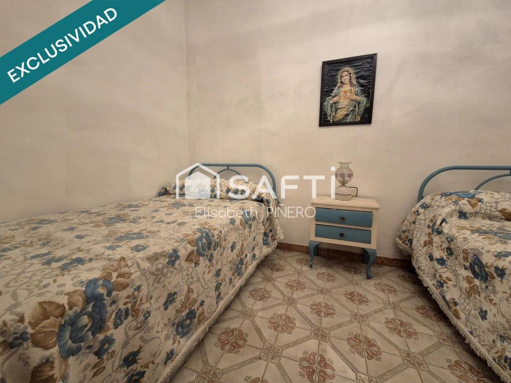 4 quarto Moradia em Banda para venda em Montijo - 49 500 € (Ref: 9595032)
