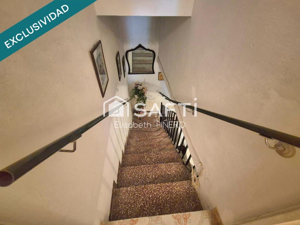 4 quarto Moradia em Banda para venda em Montijo - 49 500 € (Ref: 9595032)