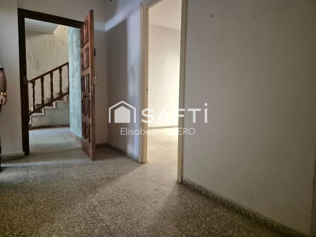 Apartamento de 5 habitaciones en Montijo en venta con garaje - 150.000 € (Ref: 9595035)