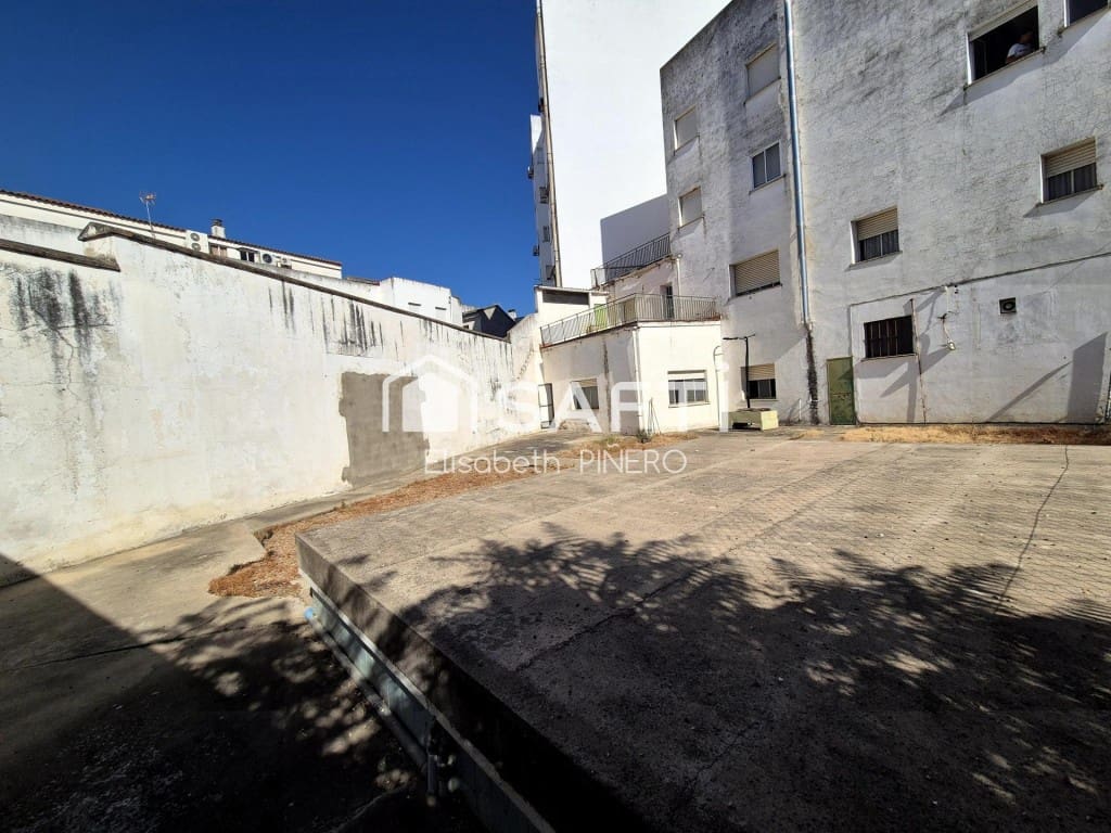 Apartamento de 5 habitaciones en Montijo en venta con garaje - 150.000 € (Ref: 9595035)