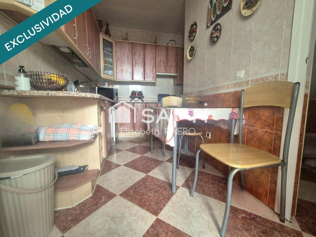5 quarto Moradia em Banda para venda em Montijo com garagem - 190 000 € (Ref: 9595036)