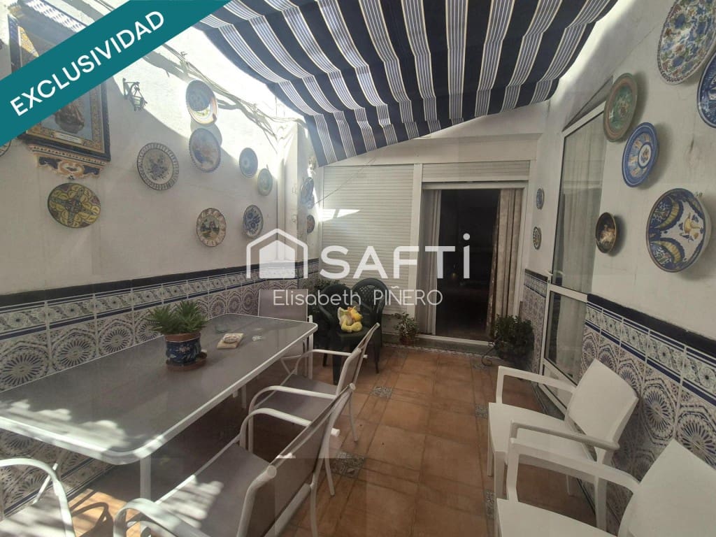 5 quarto Moradia em Banda para venda em Montijo com garagem - 190 000 € (Ref: 9595036)