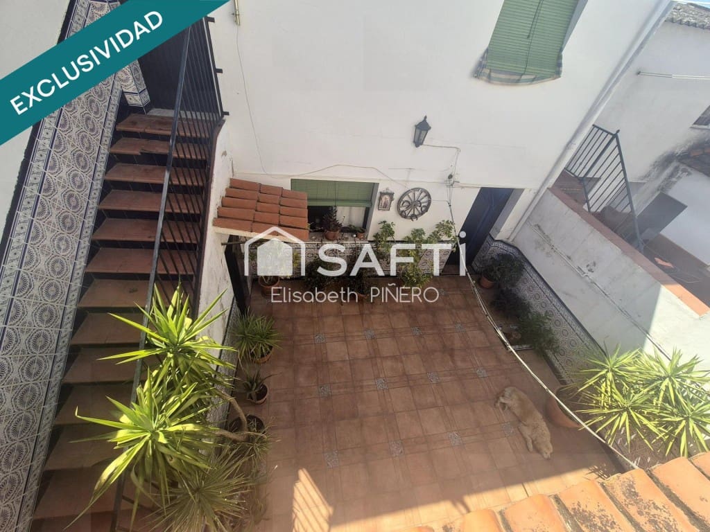 5 quarto Moradia em Banda para venda em Montijo com garagem - 190 000 € (Ref: 9595036)