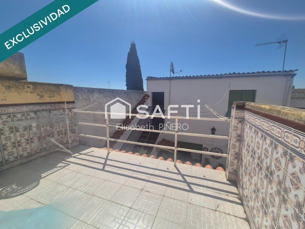 5 quarto Moradia em Banda para venda em Montijo com garagem - 190 000 € (Ref: 9595036)