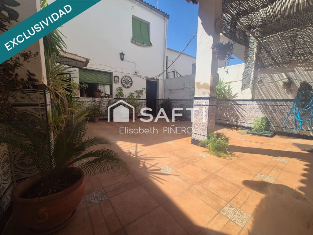 5 quarto Moradia em Banda para venda em Montijo com garagem - 190 000 € (Ref: 9595036)