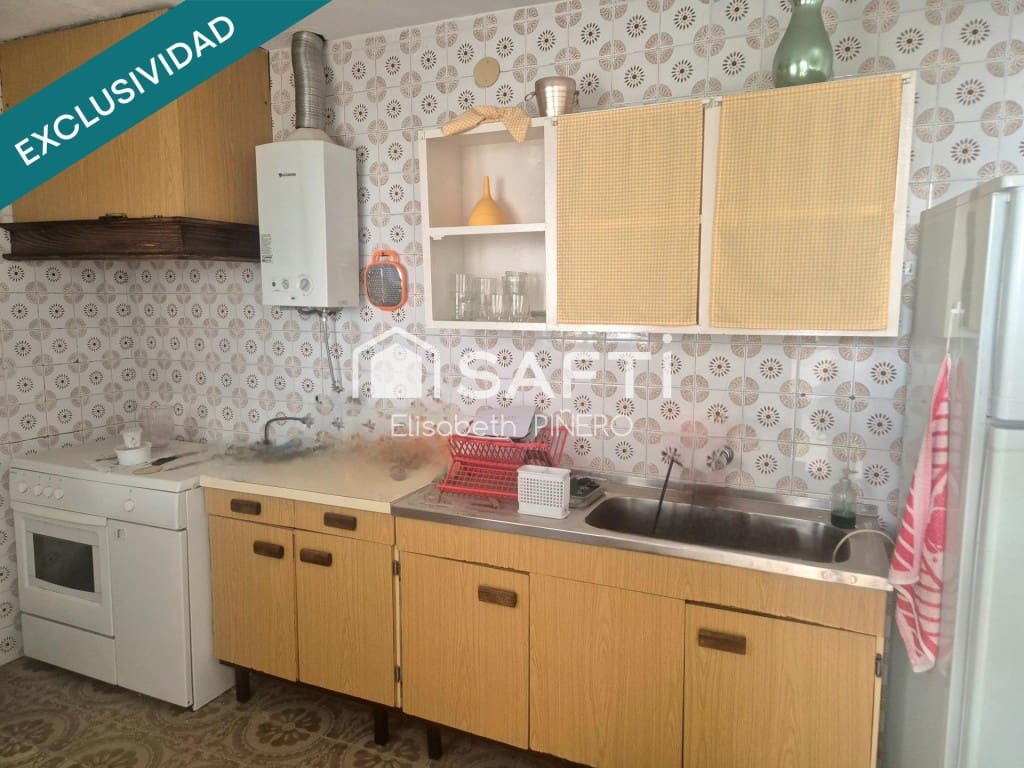 4 quarto Moradia em Banda para venda em Montijo com garagem - 72 000 € (Ref: 9595037)