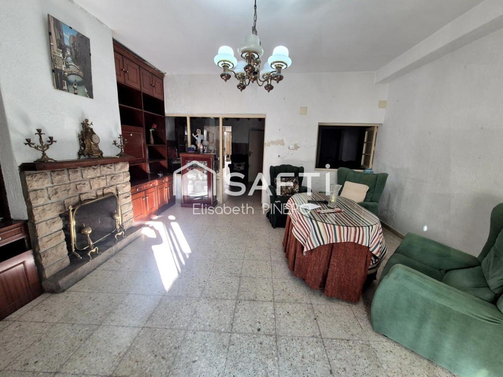 3 quarto Moradia em Banda para venda em Montijo - 75 000 € (Ref: 9595039)