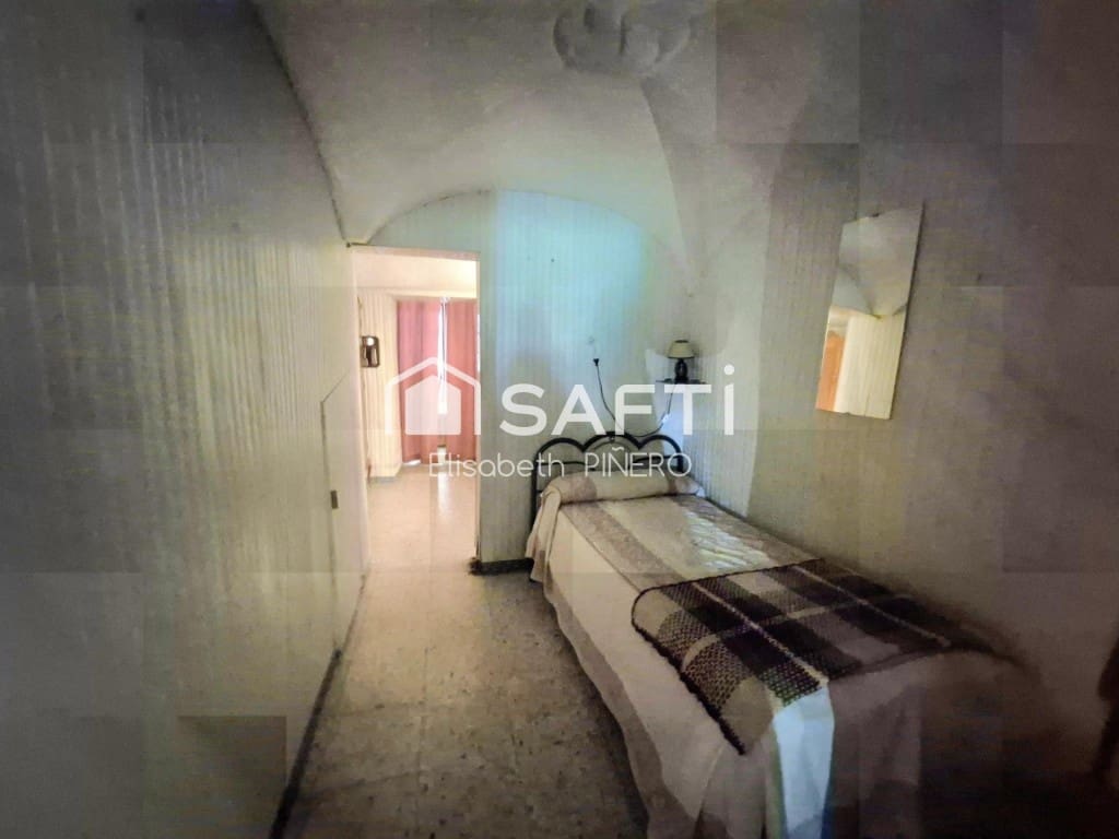 3 quarto Moradia em Banda para venda em Montijo - 75 000 € (Ref: 9595039)