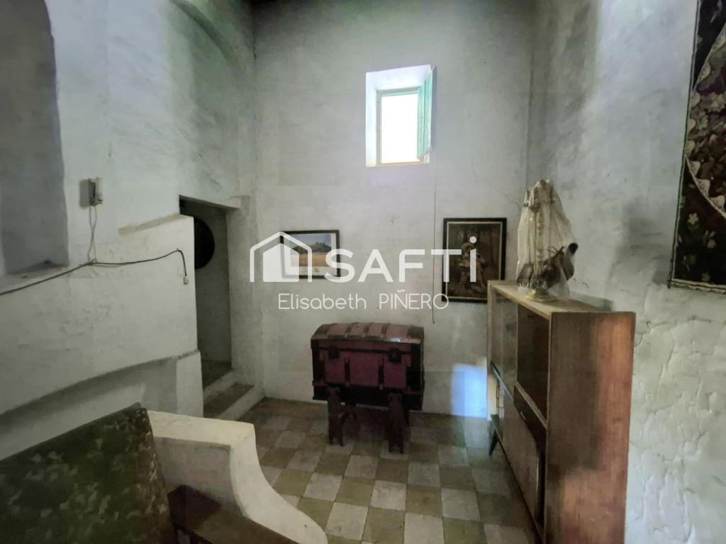 3 quarto Moradia em Banda para venda em Montijo - 75 000 € (Ref: 9595039)