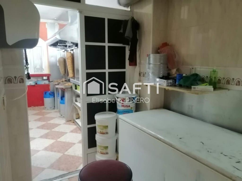 Commercieel te koop in Puebla de la Calzada - € 70.000 (Ref: 9595041)