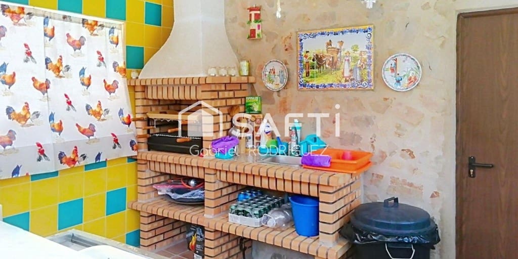 Grunde uden byggetilladelser til salg i Valverde de Leganes - € 160.000 (Ref: 9595042)