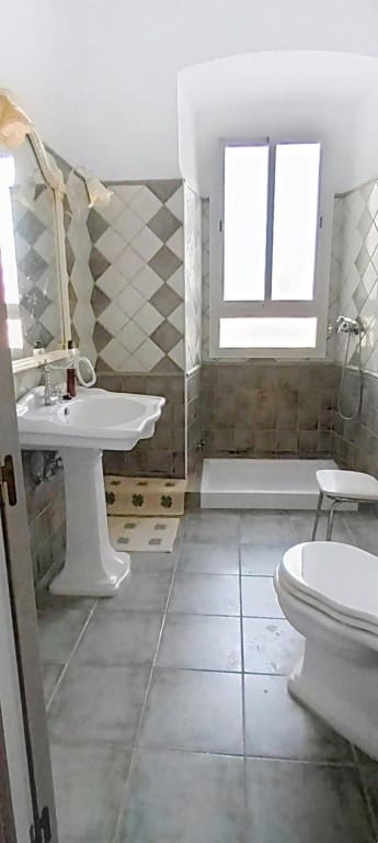 8 bedroom Finca/Country House for sale in Herreruela with pool - € 1,000,000 (Ref: 9595043)