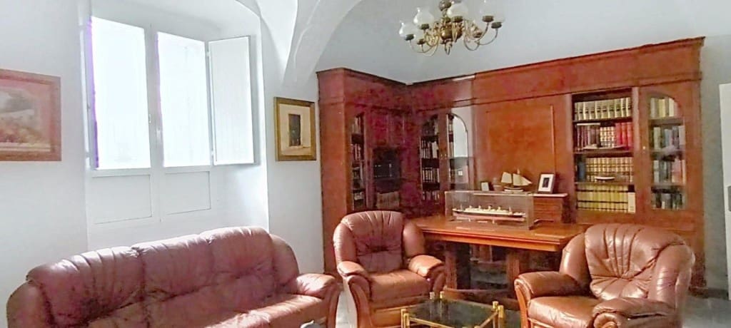 8 bedroom Finca/Country House for sale in Herreruela with pool - € 1,000,000 (Ref: 9595043)