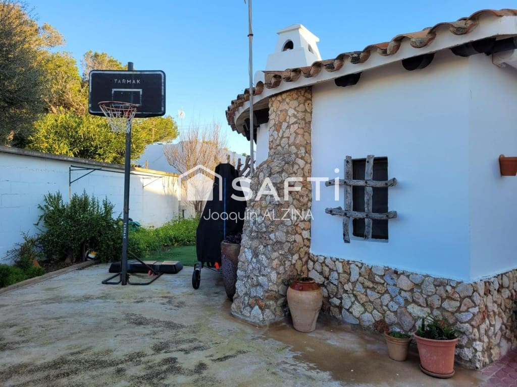 3 sovrum Villa till salu i Ciutadella de Menorca med pool garage - 840 000 € (Ref: 9595045)