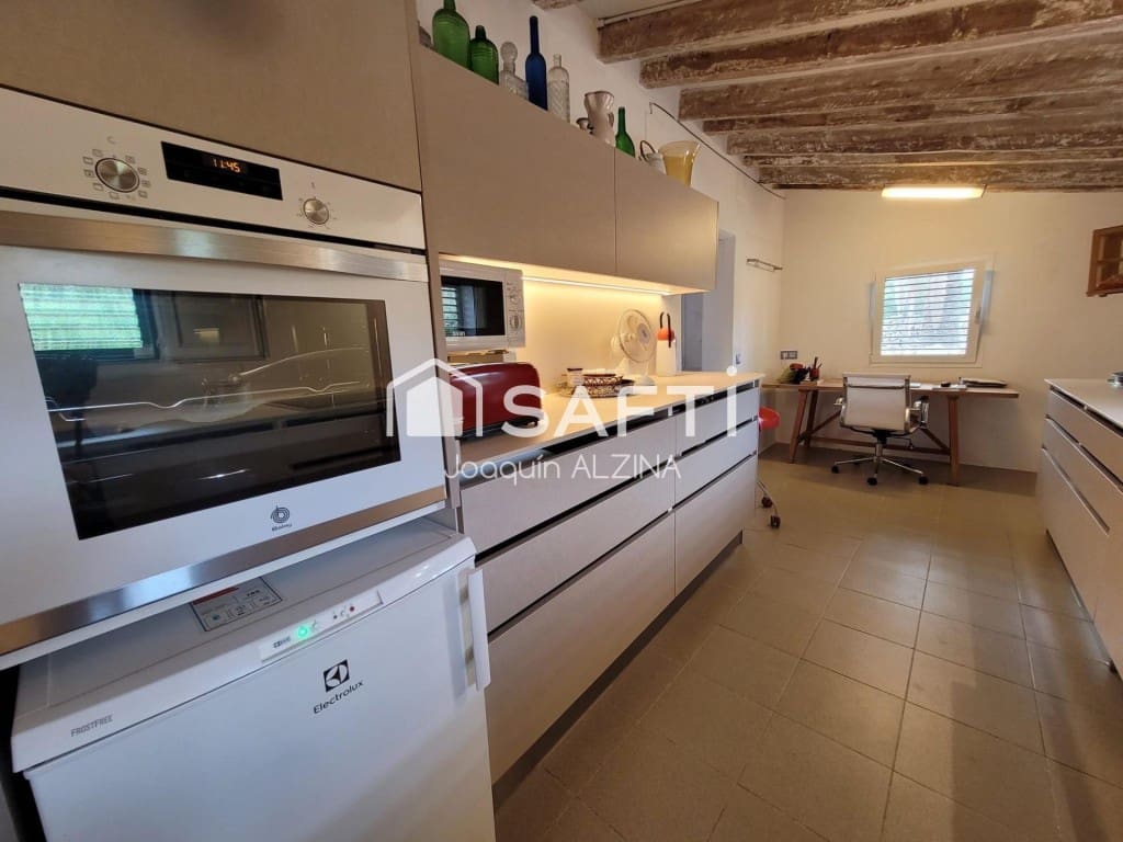 4 sovrum Finca/Hus på landet till salu i Es Castell med garage - 1 200 000 € (Ref: 9595047)