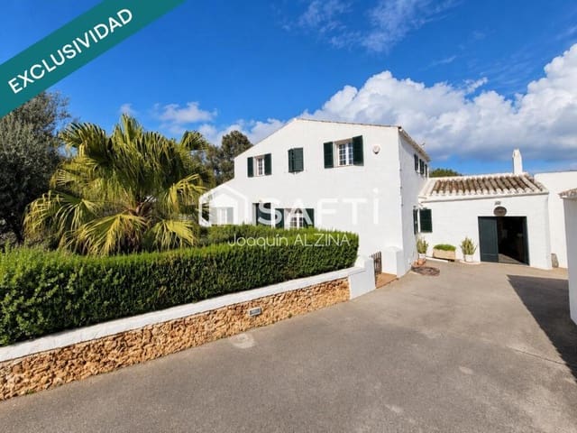 3 soveværelse Finca/Landehus til salg i Llucmaçanes, Mahón / Maó med swimmingpool garage - € 1.400.000 (Ref: 9595048)