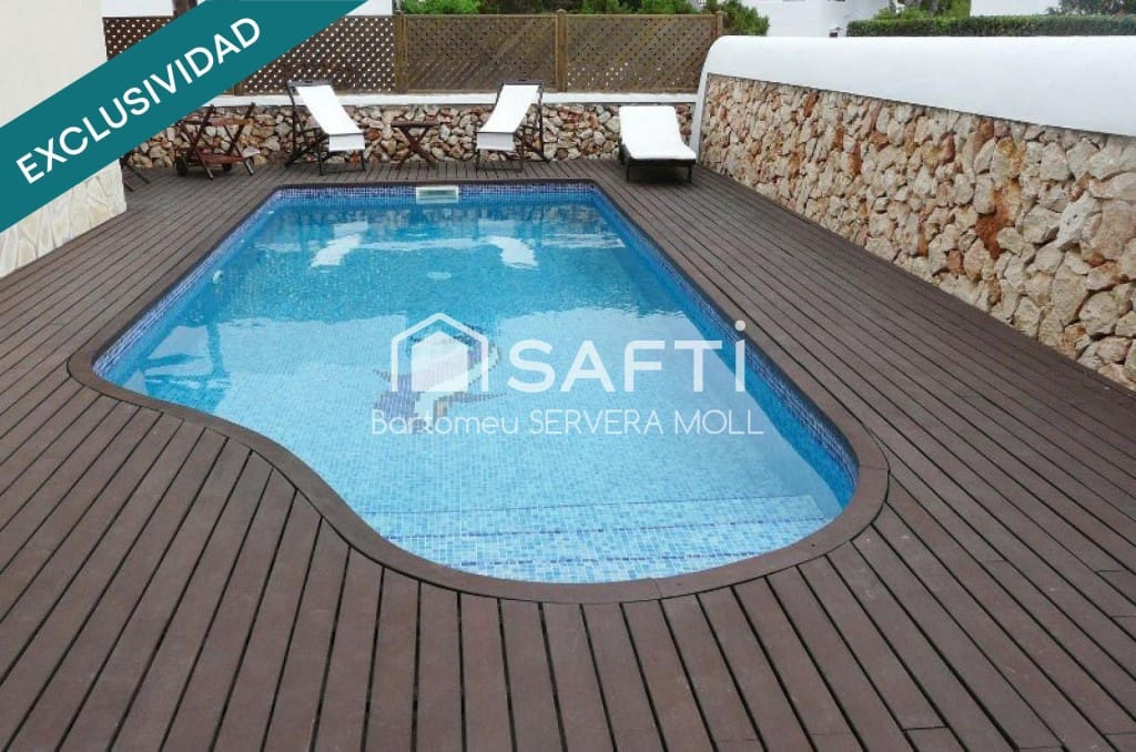 3 makuuhuone Huvila myytävänä paikassa Ciutadella de Menorca mukana uima-altaan 
autotalli - 795 000 € (Ref: 9595049)