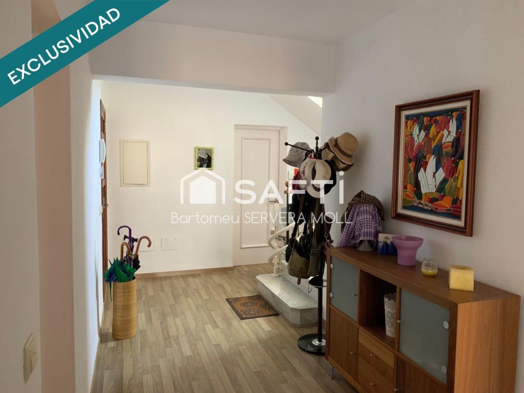 3 makuuhuone Huvila myytävänä paikassa Ciutadella de Menorca mukana uima-altaan 
autotalli - 795 000 € (Ref: 9595049)