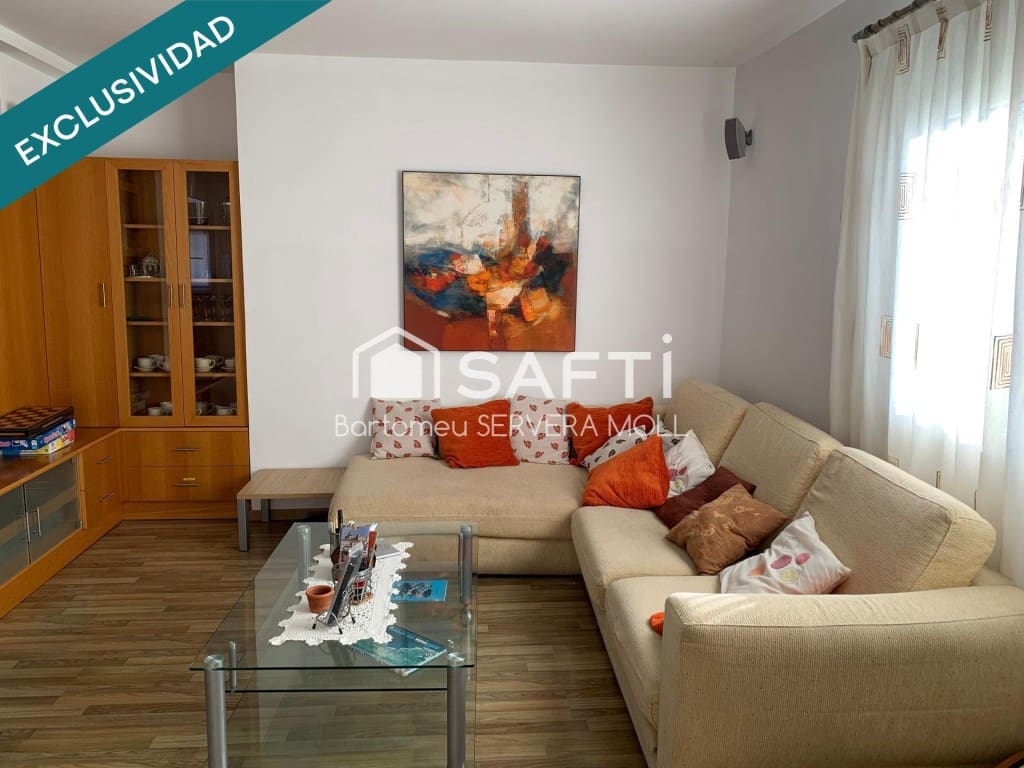 3 makuuhuone Huvila myytävänä paikassa Ciutadella de Menorca mukana uima-altaan 
autotalli - 795 000 € (Ref: 9595049)