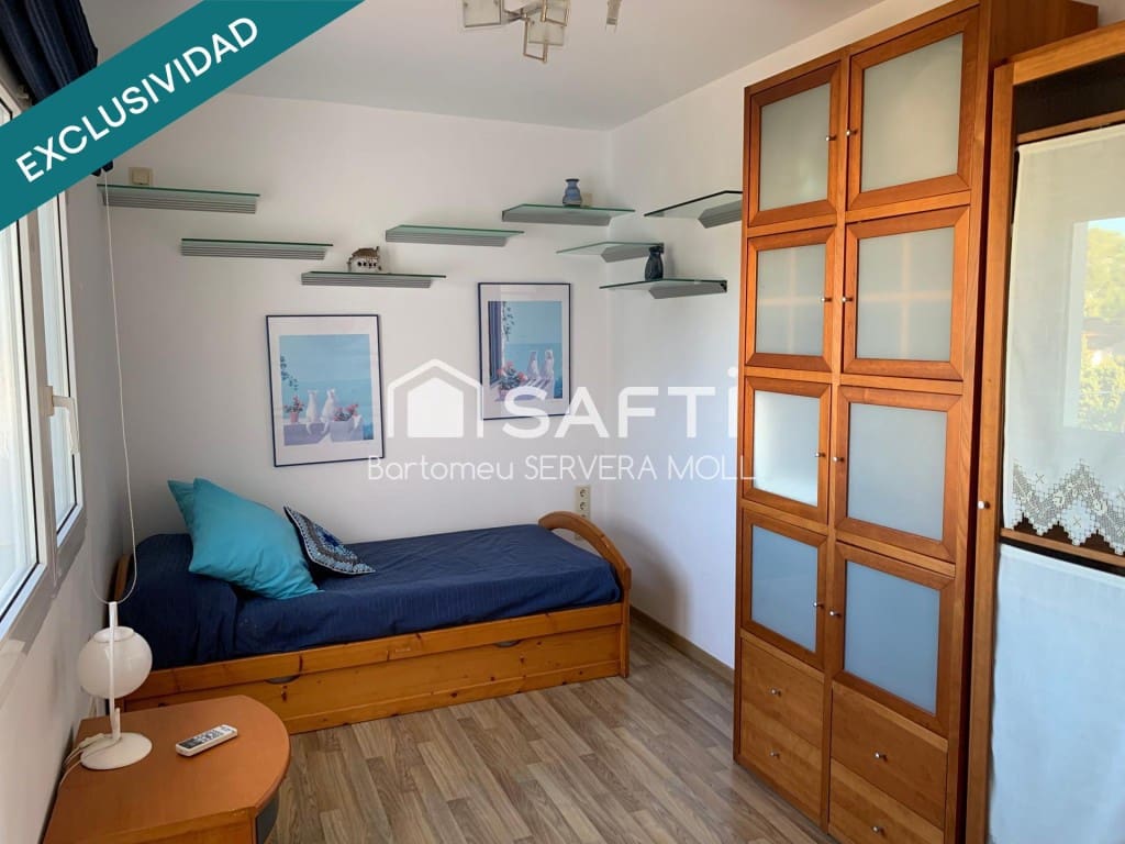 3 makuuhuone Huvila myytävänä paikassa Ciutadella de Menorca mukana uima-altaan 
autotalli - 795 000 € (Ref: 9595049)