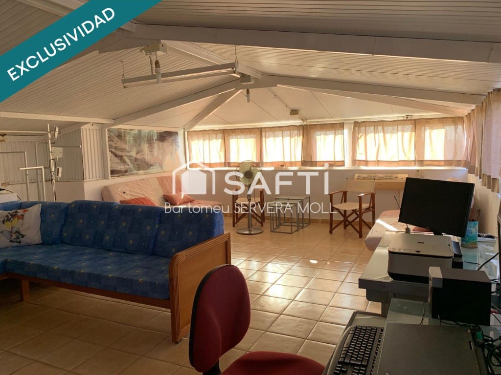 3 makuuhuone Huvila myytävänä paikassa Ciutadella de Menorca mukana uima-altaan 
autotalli - 795 000 € (Ref: 9595049)