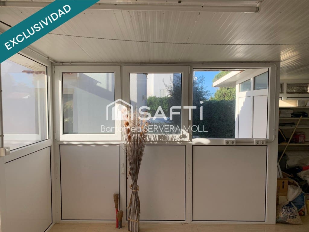 3 makuuhuone Huvila myytävänä paikassa Ciutadella de Menorca mukana uima-altaan 
autotalli - 795 000 € (Ref: 9595049)