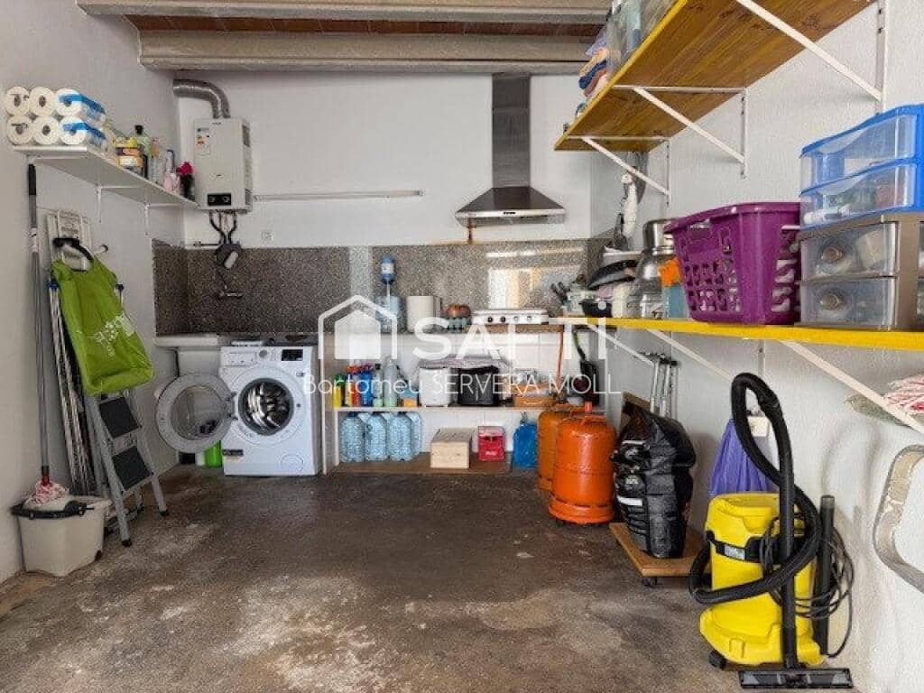 5 bedroom Villa for sale in Ciutadella de Menorca - € 870,000 (Ref: 9595053)