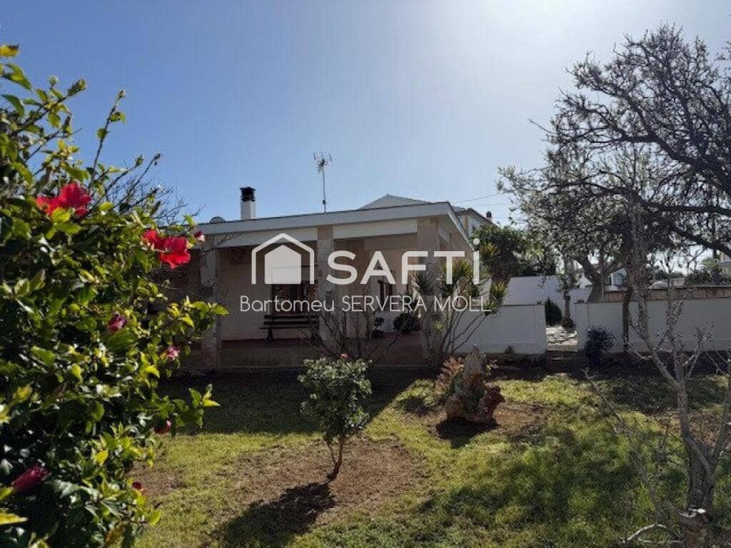 5 bedroom Villa for sale in Ciutadella de Menorca - € 870,000 (Ref: 9595053)