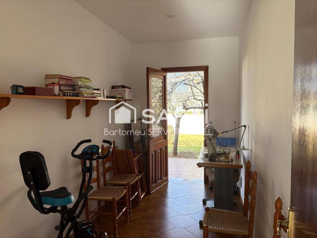 5 bedroom Villa for sale in Ciutadella de Menorca - € 870,000 (Ref: 9595053)