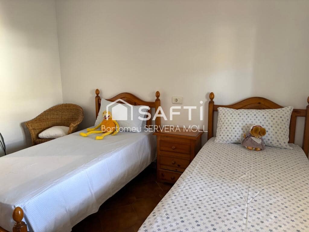 5 bedroom Villa for sale in Ciutadella de Menorca - € 870,000 (Ref: 9595053)