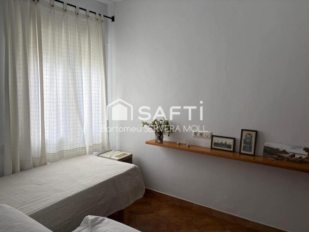 5 bedroom Villa for sale in Ciutadella de Menorca - € 870,000 (Ref: 9595053)