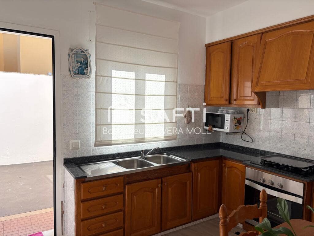 5 bedroom Villa for sale in Ciutadella de Menorca - € 870,000 (Ref: 9595053)