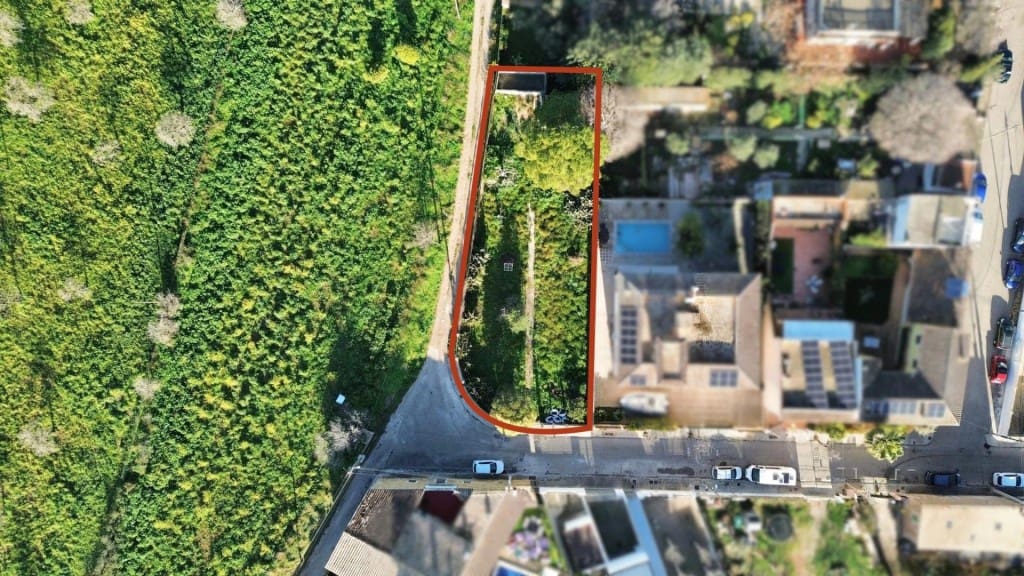 Building Plot for sale in Palma de Mallorca - € 649,000 (Ref: 9595056)