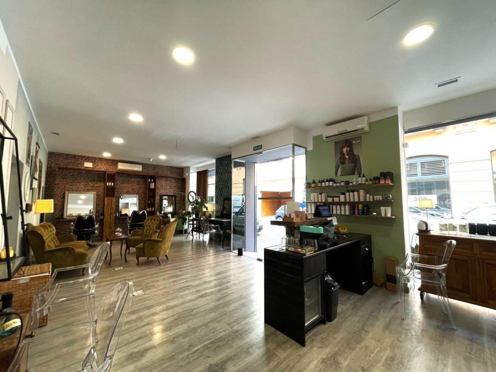 Komercyjne na sprzedaż w Palma de Mallorca - 40 000 € (Ref: 9595057)