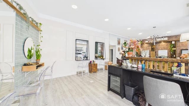 Gewerbe zu verkaufen in Plaça dels Patins, Palma de Mallorca - 40.000 € (Ref: 9595057)