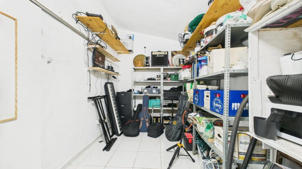 Comercial para venda em Calvia - 95 000 € (Ref: 9595061)